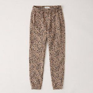 Abercrombie & Fitch Soft AF High Waisted Joggers L